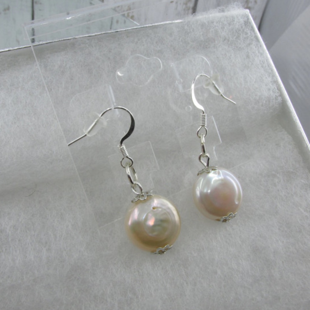 Silver Plated Pearlesque Earrings 12$